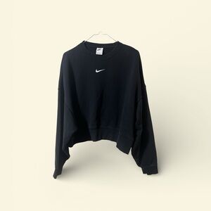 Nike Women's Black Crew Neck Sweater